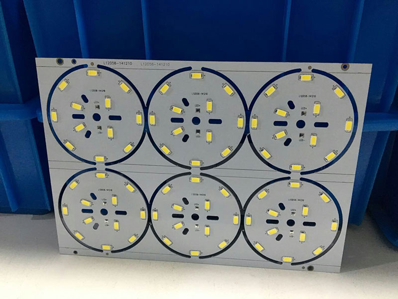 常州LED燈板SMT貼片加工