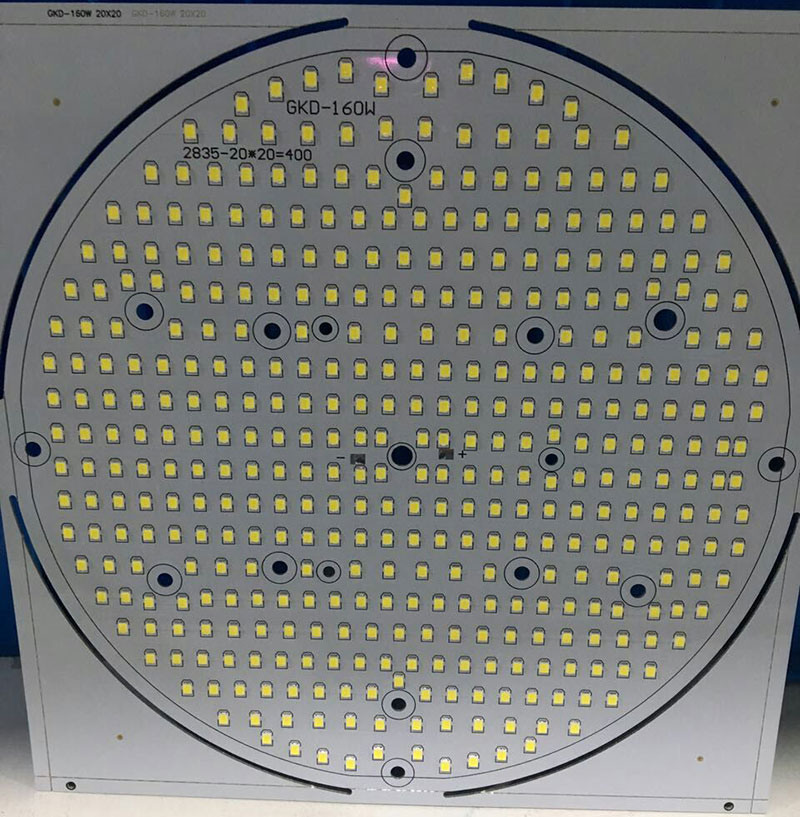 LED燈板SMT貼片加工